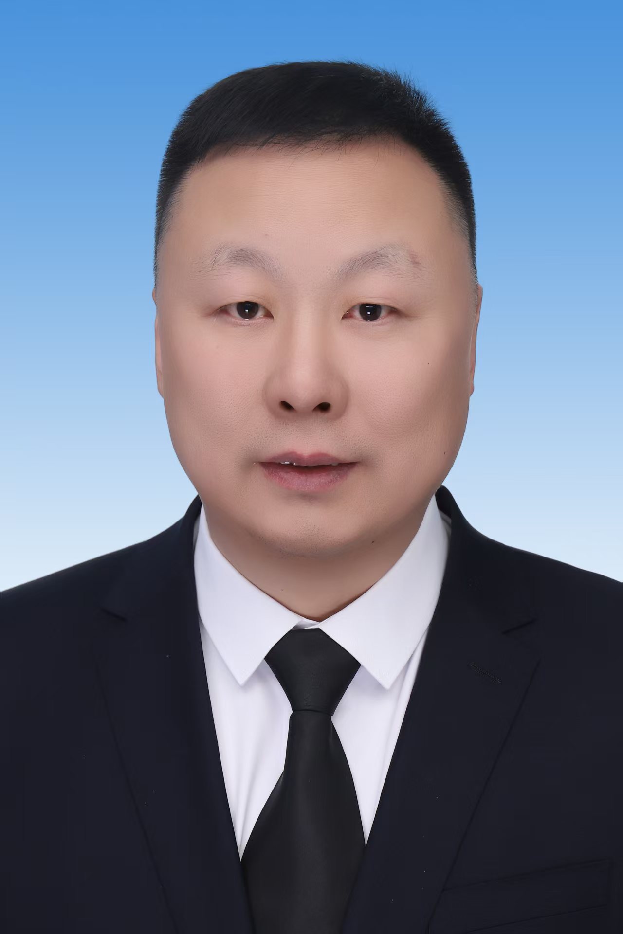  李猛